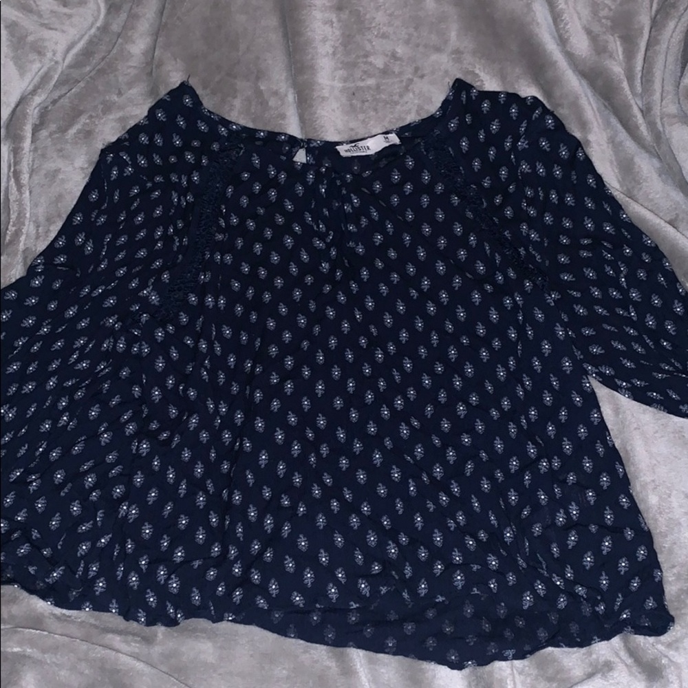 medium hollister blouse